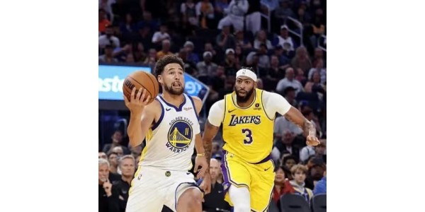 Warriors slog Lakers i NBA preseason, basketball karneval tændte igen